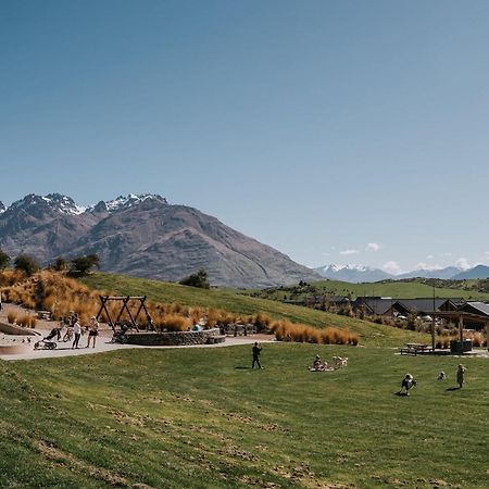 Nestled Below The Remarkables Queenstown Exterior photo